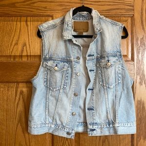 AE Distressed Denim Vest NWT